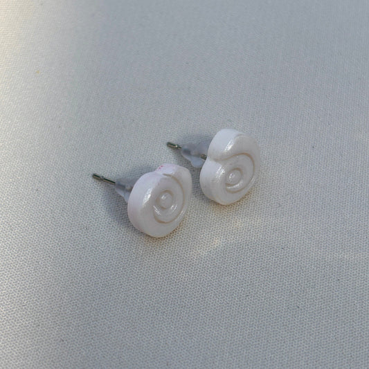 Studs sea