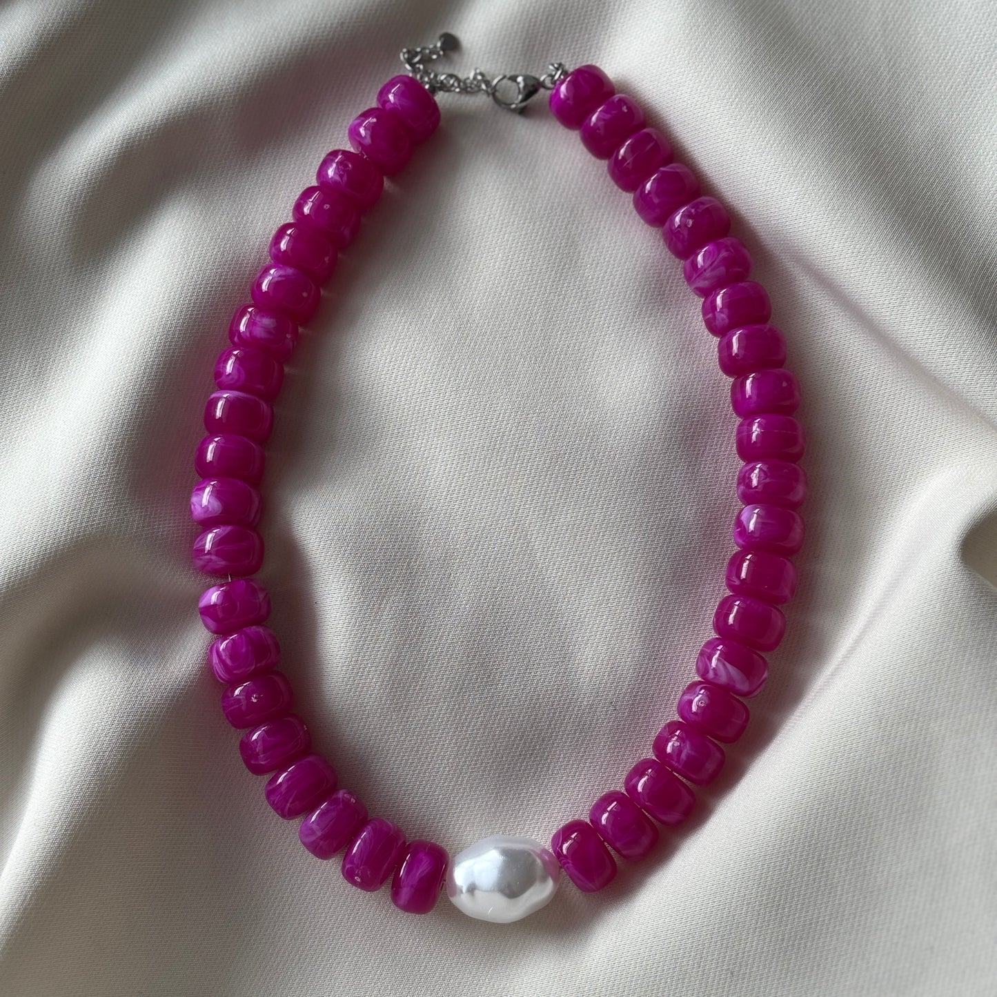 Ketting Magenta pearl