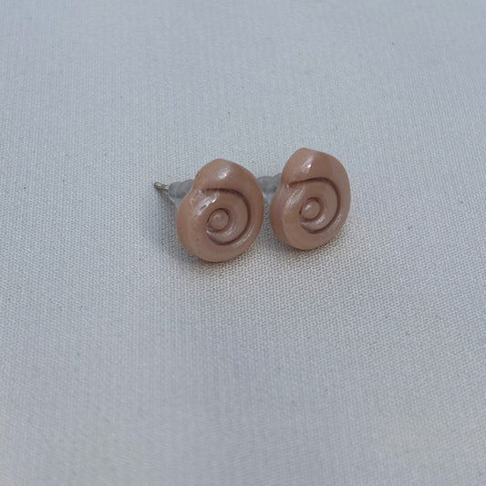 Studs sea